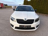 Gebraucht Skoda Octavia RS 184 PS (135 kW) 2014 Weiß Kleinwagen