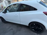 Gebraucht Opel Corsa Edition 90 PS (66 kW) 2010 Weiß Kleinwagen