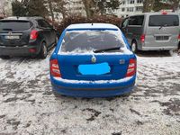 Gebraucht Skoda Fabia 54 PS (39 kW) 2004 Blau Kleinwagen