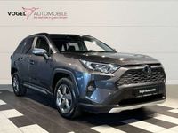 gebraucht Toyota RAV4 RAV 42.0l Benziner. 5-Türer. Club +Navi+PDC+ACC