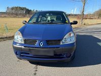 Gebraucht Renault Clio II 58 PS (42 kW) 2004 Blau Kleinwagen