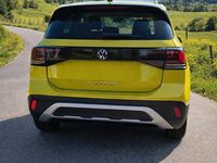 Gebraucht VW T-Cross 95 PS (69 kW) 2024 Gelb SUV