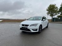 Używany Seat Leon FR 125 KM (91 kW) 2014 Biały Sedan/Limuzyna