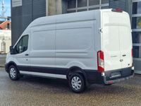 Gebraucht Ford Transit Trend 170 PS (125 kW) 2021 Frozen white Limousine