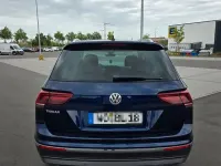Gebraucht VW Tiguan Highline 150 PS (110 kW) 2017 Blau SUV