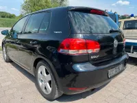 Gebraucht VW Golf VI Team 105 PS (77 kW) 2010 Schwarz Kleinwagen