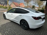 Gebraucht Tesla Model 3 Standard Range Plus 239 kW (325 PS) 2021 Weiß Limousine