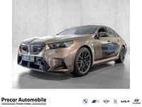 Neu BMW M5 Performance 727 PS (534 kW) 2026 Sepang bronze metallic Limousine