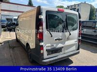 Gebraucht Opel Vivaro 116 PS (85 kW) 2015 Weiß Van / Kleinbus