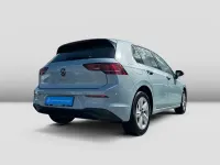 Usata VW Golf VIII Life 150 CV (110 kW) 2025 Blu Berlina