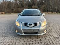 Gebraucht Toyota Avensis 147 PS (108 kW) 2009 Silber Kombi