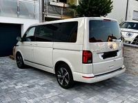 Second-hand VW Multivan 199 CP (146 kW) 2021 Gri Monovolum