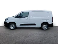 Neu Opel Combo 131 PS (96 kW) 2026 Lackierung weiss icy/typ ausse Van / Kleinbus