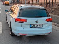 Gebraucht VW Passat Comfortline 179 PS (131 kW) 2017 Weiß Kombi
