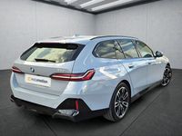 Gebraucht BMW 520 208 PS (152 kW) 2025 Grau Kombi