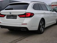 Gebraucht BMW 520 190 PS (139 kW) 2022 Weiß Limousine