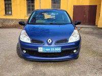 Second-hand Renault Clio II Expression 68 CP (50 kW) 2006 Albastru Berlinǎ