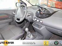 Gebraucht Renault Twingo Initiale Paris 75 PS (55 kW) 2013 Violett metallic Kleinwagen