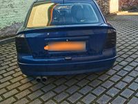 Gebraucht Opel Astra 84 PS (61 kW) 2000 Blau Coupé
