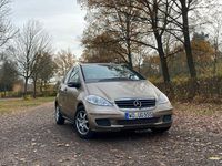 Gebraucht Mercedes A170 116 PS (85 kW) 2006 Gelb Van / Kleinbus