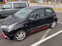 Gebraucht Toyota Aygo X-play 69 PS (50 kW) 2017 Schwarz Kleinwagen