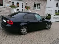 Gebraucht BMW 320 150 PS (110 kW) 2007 Blau Limousine