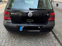 Usata VW Golf IV 105 CV (77 kW) 2000 Nero Utilitaria