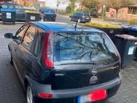 Gebraucht Opel Corsa 70 PS (51 kW) 2001 Schwarz Kleinwagen
