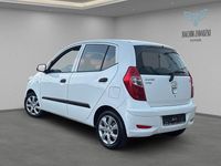 Gebraucht Hyundai i10 Edition 69 PS (50 kW) 2011 Weiß Kleinwagen