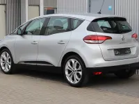 Gebraucht Renault Scenic E-Tech Experience 116 PS (85 kW) 2016 Silber Van / Kleinbus