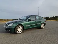 Gebraucht Mercedes C320 218 PS (160 kW) 2000 Grün Limousine