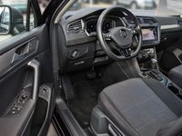 gebraucht VW Tiguan Allspace 2.0 TDI 4M Comfortl. Navi Pano