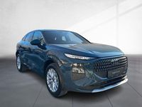Neu Audi Q3 Sportback Sport 150 PS (110 kW) 2025 Blau SUV