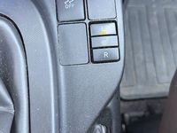 Gebraucht Toyota iQ 68 PS (50 kW) 2009 Weiß Kleinwagen