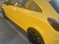 Gebraucht Opel Corsa Edition 101 PS (74 kW) 2013 Gelb Kleinwagen