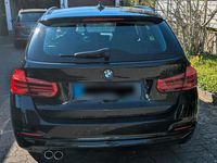 Gebraucht BMW 320 Advantage 189 PS (139 kW) 2018 Schwarz Kombi