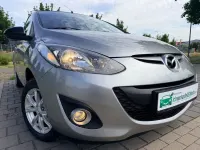 Gebraucht Mazda 2 Kenko 84 PS (61 kW) 2013 Silber Kleinwagen