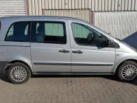 Gebraucht Mercedes Vaneo 91 PS (66 kW) 2004 Silber Van / Kleinbus