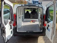 Gebraucht Citroën Dispatch 128 PS (94 kW) 2014 Weiß Van / Kleinbus