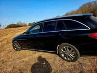 Gebraucht Mercedes C220 160 PS (117 kW) 2016 Schwarz Kombi