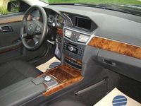 Gebraucht Mercedes E350 Elegance 292 PS (214 kW) 2009 Ozeanblaumet Limousine