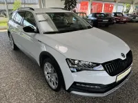 Gebraucht Skoda Superb Scout 4x4 200 PS (147 kW) 2023 : moonweiß  metallic Kombi