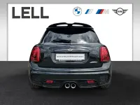 Używany Mini John Cooper Works 231 KM (169 kW) 2019 Zielony Hatchback