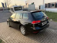 Gebraucht VW Golf VII Trendline 116 PS (85 kW) 2017 Schwarz Kombi