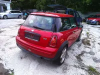 Käytetty Mini Cooper 90 HP (66 kW) 2004 Punainen Viistoperä