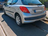 Gebraucht Peugeot 207 73 PS (53 kW) 2007 Silber Kleinwagen