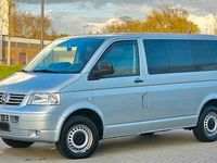 Gebraucht VW T5 131 PS (96 kW) 2008 Grau Van