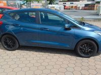 Second-hand Ford Fiesta Cool & Connect 101 CP (74 kW) 2020 Albastru Hatchback
