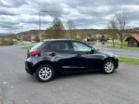 Gebraucht Mazda 2 105 PS (77 kW) 2015 Schwarz Limousine
