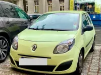 Gebraucht Renault Twingo 58 PS (42 kW) 2009 Grün Kleinwagen